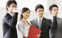 如何排除職場“過度防衛心理”？