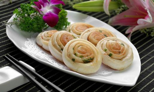 蔥油餅怎么做？蔥油餅的做法