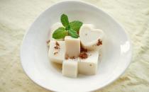 杏仁豆腐是怎樣的？杏仁豆腐的做法