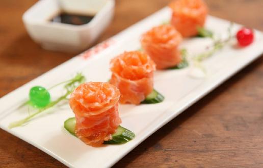 教你如何做清蒸三文魚(yú)