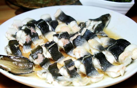 百合燉鰻魚怎么做？