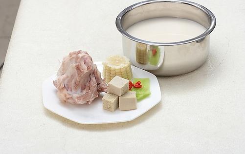 教你燉一鍋營養美味的骨頭湯