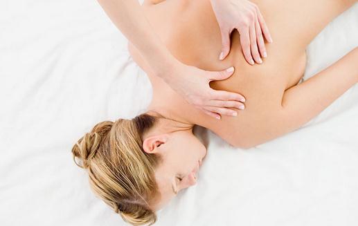 更年期心臟不舒服是怎么回事？