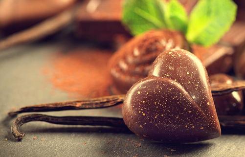 生理期易怒是正常的嗎？經期吃不胖嗎？