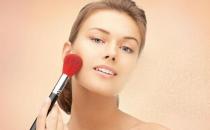 不同膚質如何卸妝？