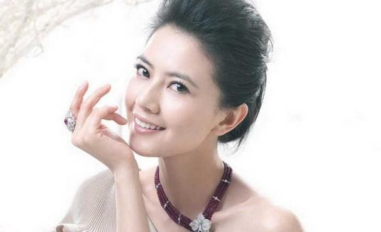 這些食物幫你對抗黑色素！