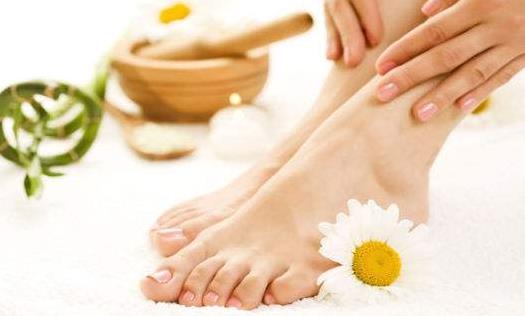 女人手腳冰涼要如何保養?