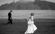 夫妻睡前聊點什么比較好？