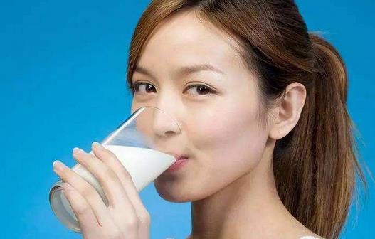 什么時候喝牛奶最好？