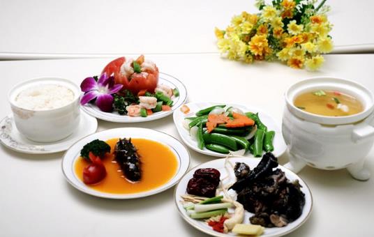 月子餐是什么？產婦有必要吃月子餐嗎