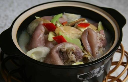 河蚌怎么洗才干凈?河蚌怎么做好吃?河蚌肉的做法