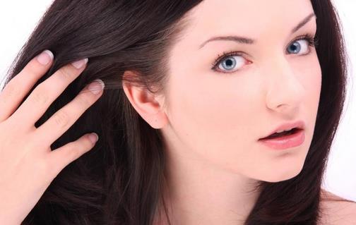頭發分叉是怎么回事