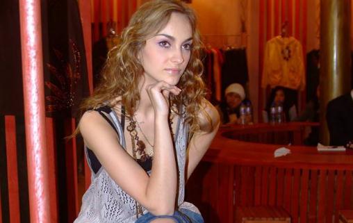 來大姨媽時要保健 經(jīng)期千萬不要做這8件事