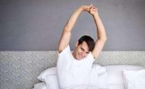 晨起嘴巴發苦是咋回事