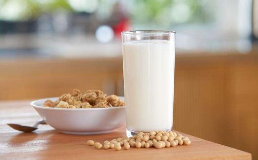 豆漿沒煮沸會食物中毒?