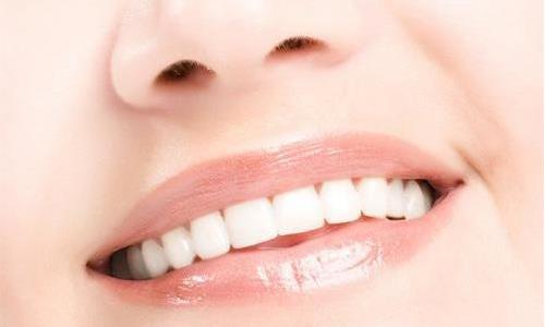 患口腔潰瘍?cè)撊绾巫o(hù)理