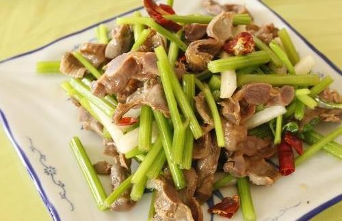 動物內(nèi)臟補(bǔ)血 孕期需多補(bǔ)充動物內(nèi)臟