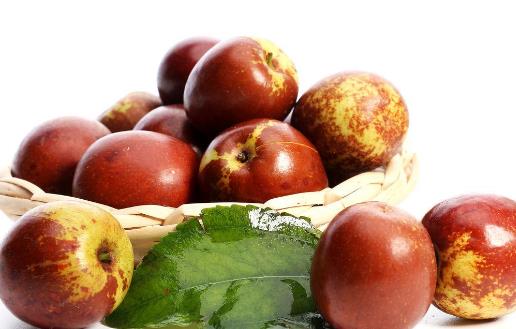 冬棗有哪些益處？醫生：冬棗的這四個功效你要知道，解酒