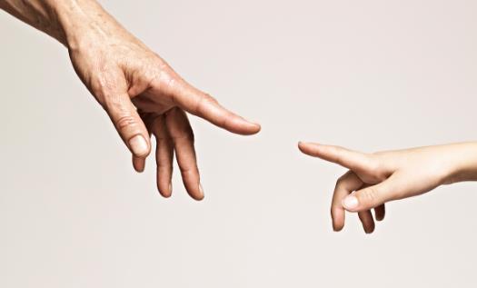 手指出現倒刺 春季護膚必不可少了