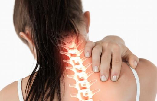 頸椎病出現(xiàn)視力下降一定要當(dāng)心了 預(yù)防頸椎病的方法