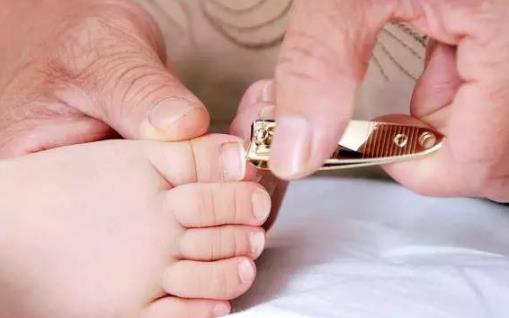 給寶寶剪指甲 別掉進這5個坑