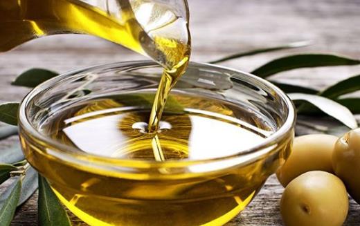 老年人滴油不沾并不科學 用油不能太單一