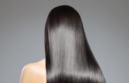 別忽視頭發總是油膩的原因 正確的改善頭發出油狀況