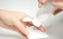 自制爽膚水經濟又實用 簡單省錢的自制爽膚水方法