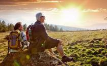 ?老年人選擇去旅游 準備旅游需要注意的十個地方