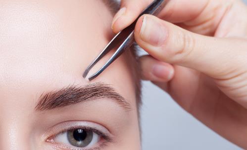 眉毛化妝的實用技巧 關于畫眉的幾大誤區