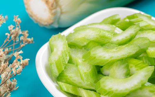 肥胖紋形成原因 8個方法幫你消除肥胖紋