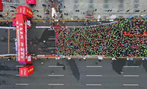 萬人跑過的42公里萬科“莞馬”，環衛工清潔只花了10分鐘？