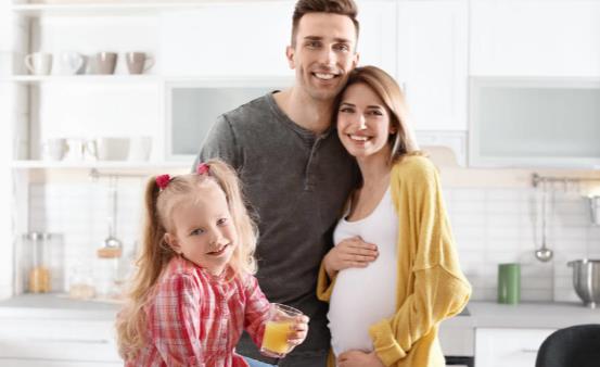 二孩之間矛盾大應不應該分開養(yǎng) 生活中堅持抓大放小的原則