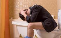 導(dǎo)致便秘的日常習(xí)慣 飲食預(yù)防痔瘡形成的禁忌