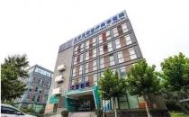 戰(zhàn)“疫”必勝，北京圣慈醫(yī)美為武漢加油