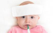 寶寶發燒先別急著吃退燒藥 寶寶發燒日常應對法則