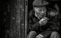 ?空巢老人必備的8種物品 空巢老人易出現(xiàn)的心理疾病 