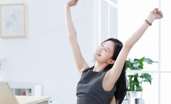 立春養(yǎng)生從伸懶腰開始 揭秘伸懶腰讓人舒服的原因