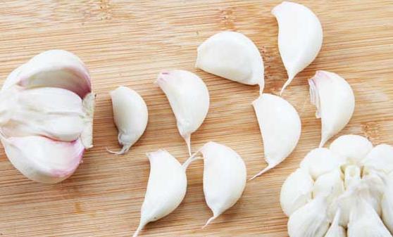 廚房里的食物醫生都是防病治病高手 吃對9種食材保健康